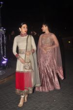 Karisma Kapoor, Kareena Kapoor at Sangeet ceremony of Riddhi Malhotra and Tejas Talwalkar in J W Marriott, Mumbai on 13th Dec 2014